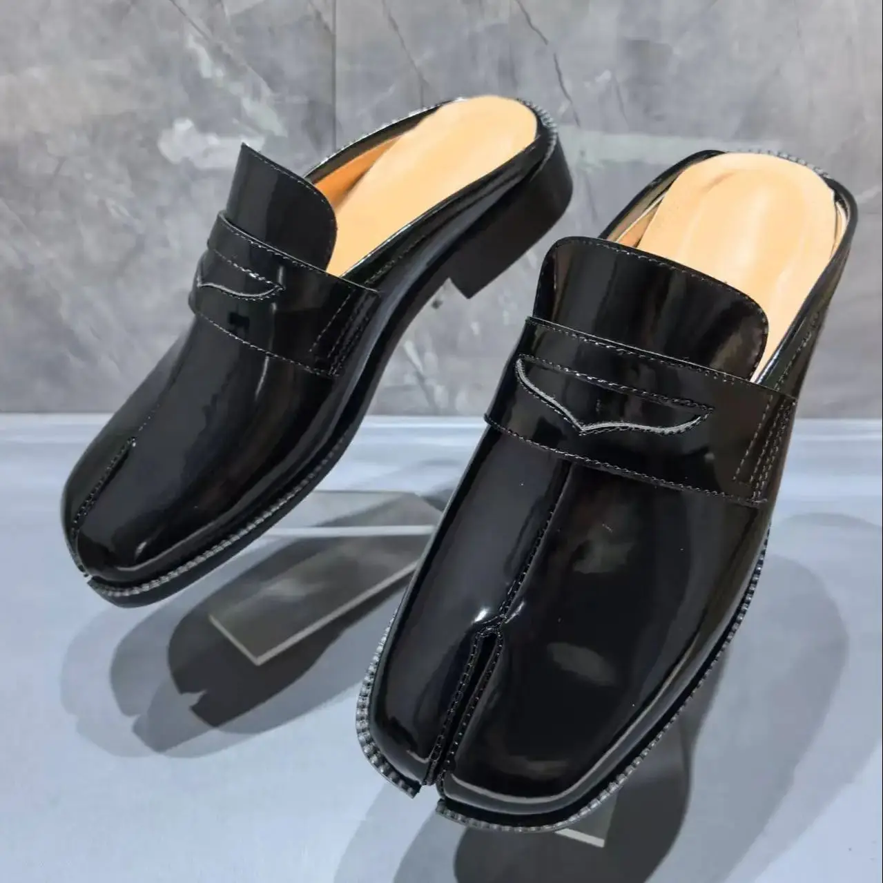 Split Toe Tabi Men's Slippers  - Men Shoes Black avaliação e preço