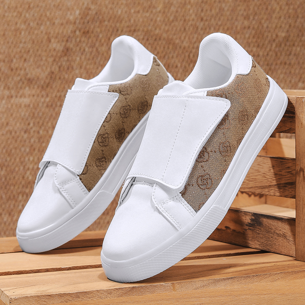 2026 New Men's Vintage Print V - Men Shoes Velcro avaliação e preço